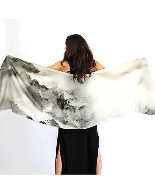 Zenzee Gray Cashmere & Wool Nature Scarf — Mountains