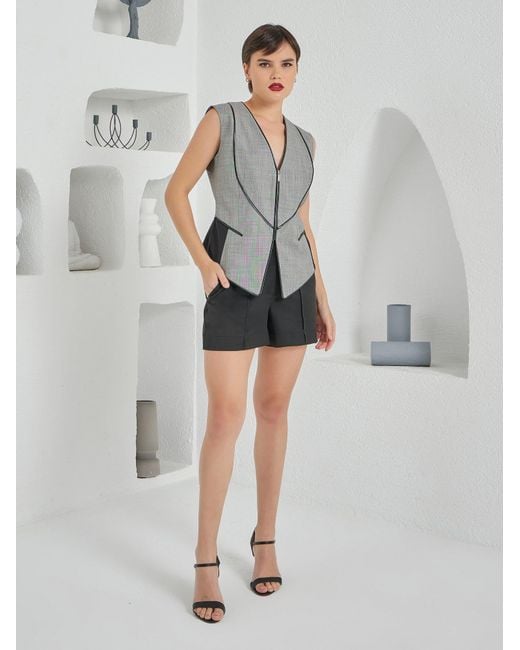 Lumina Eligma Black Multi Fold Vest