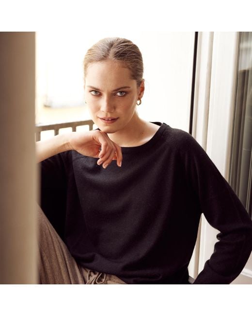 Bel Cashmere Black Chelsea Cashmere And Silk Sweater