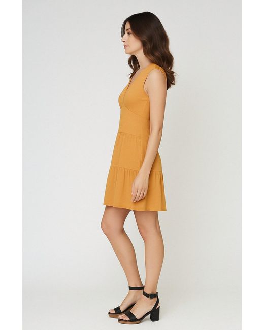 Conquista Orange Chic Dark Biscuit Sleeveless V-Neck Jersey Dress