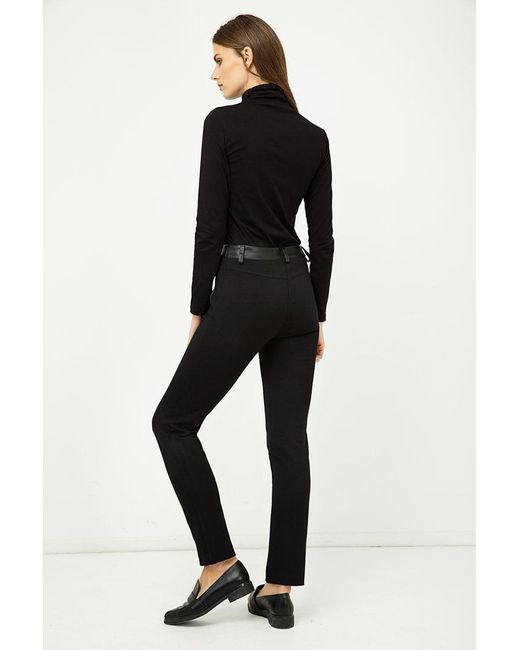 Conquista Black Mid Rise Pleather Detail Jeggings