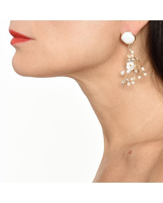 Addicted Metallic Cibele Chandelier Pearls Earrings