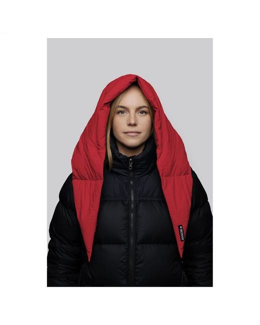 The New Orchard Red Winter Vegan Capuche