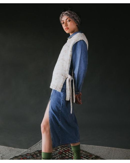 Mabli White Blewog Vest