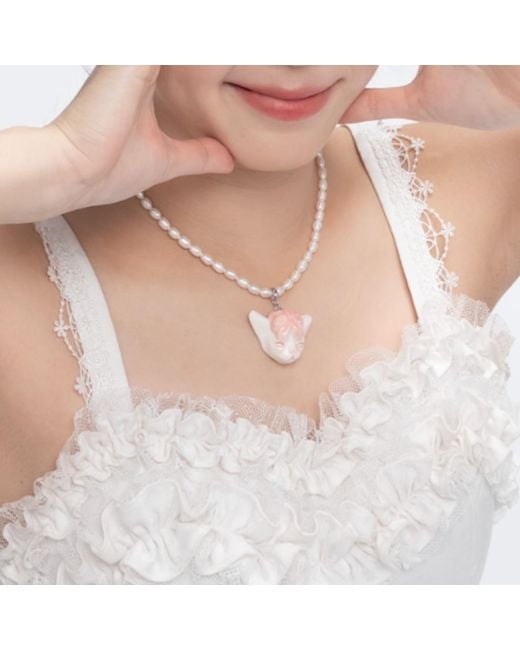 H2 Studio Metallic Angry Puss Bowtie Freshwater Pearl Necklace