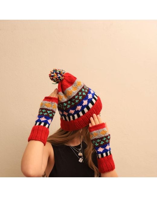 Springmoonatelier Blue Handcrafted Wool Hat And Fingerless Gloves Set With Mixed Colors