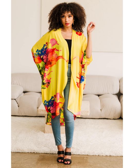 Byvinnik Yellow Coloratura Cape