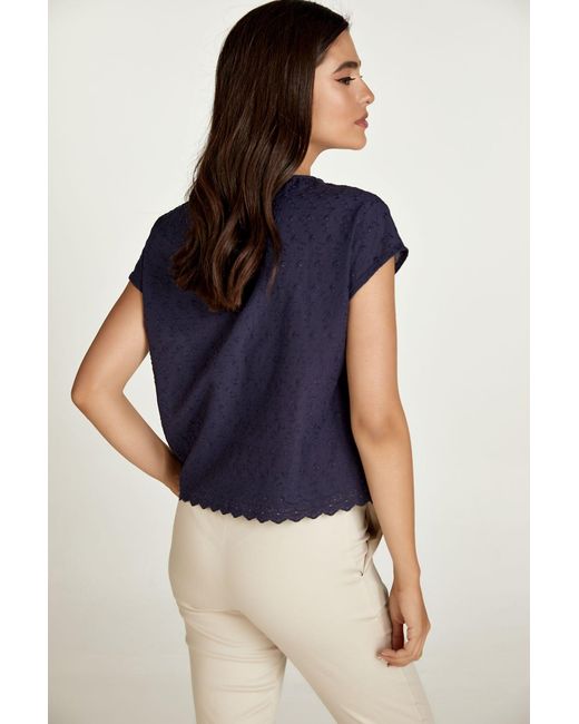 Conquista Blue Sleeveless Embroidered Top