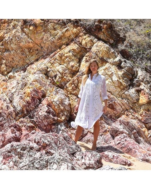 Antra Designs White The Snow Georgette Kaftan