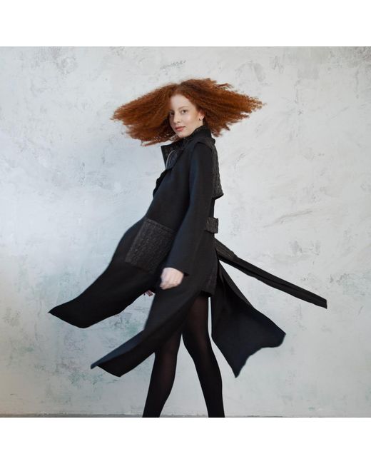 Mirimalist Black Slit Wool Coat