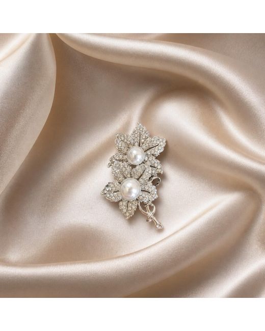 Nuvv Collection White Neutrals Pearl & Crystal Floral Brooch – Vintage Inspired Statement Pin