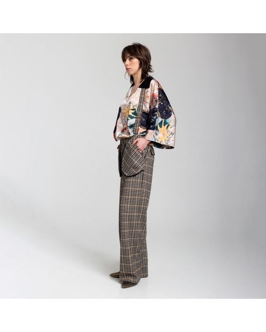 ARTISTA Brown Artist Printed Blouse