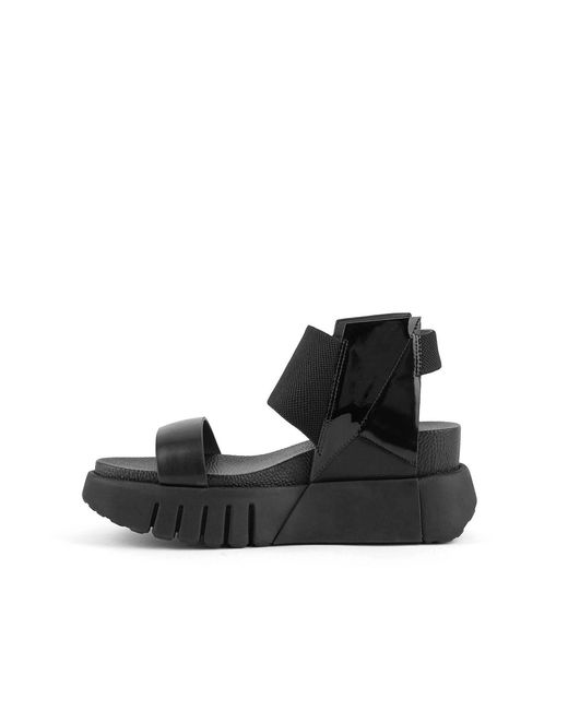 United Nude Black Delta 3D Sandal