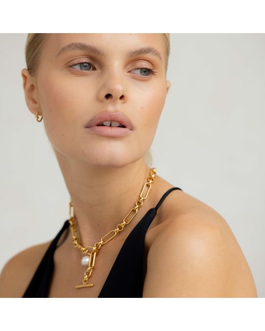 Arctic Fox & Co. Metallic Molten Chunky Chain Pearl Necklace
