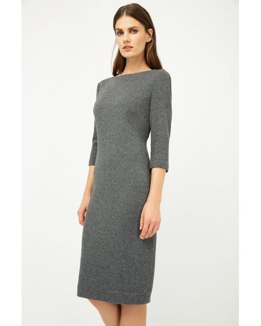 Conquista Gray Fitted Knit Dress