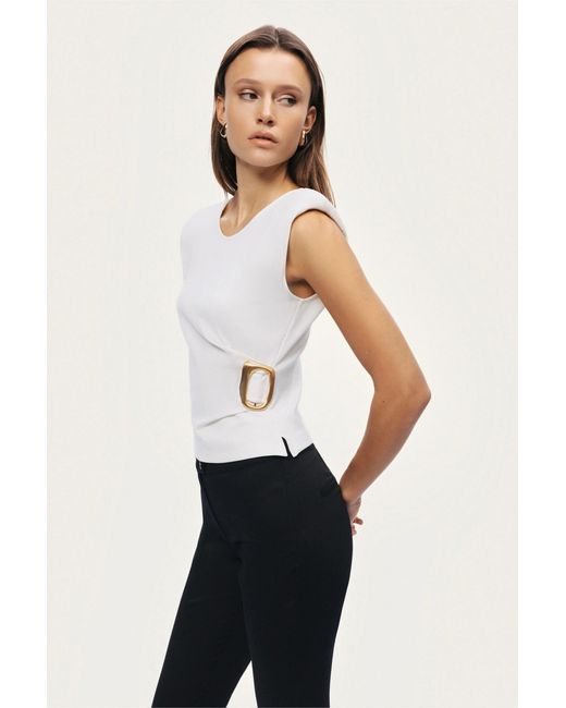 Nocturne White Sleeveless Buckle-Detail Blouse