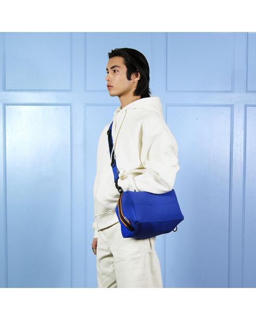 Atacz Black Cube With Utility Strap