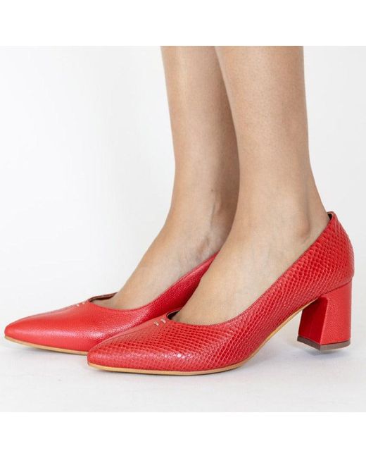 STIVALI NEW YORK Antoinette Slip on Heels In Cherry Embossed