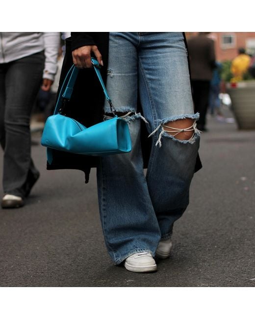 Qu Blue Aca Brick Bag