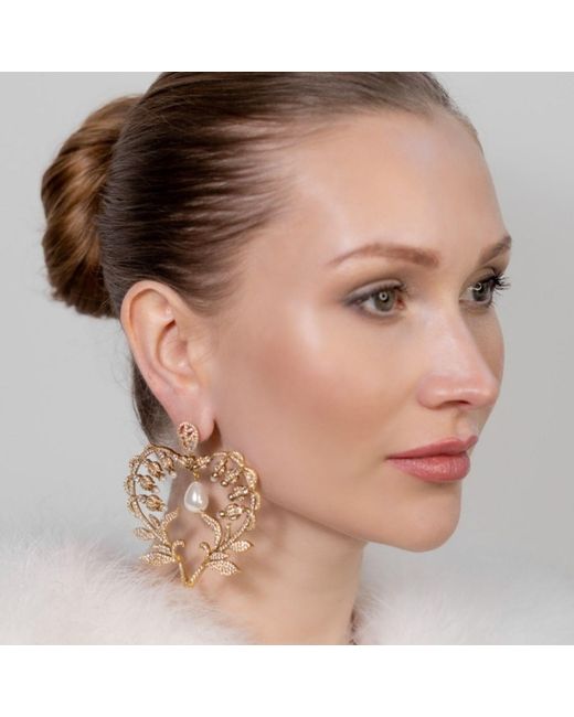 Stephanie Browne Australia Metallic Queen Of Hearts Earrings