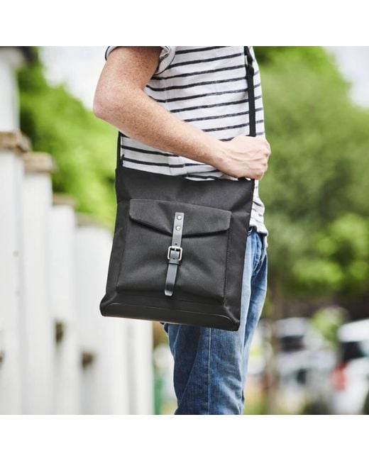 VIDA VIDA Black Nylon & Leather Messenger Bag for men