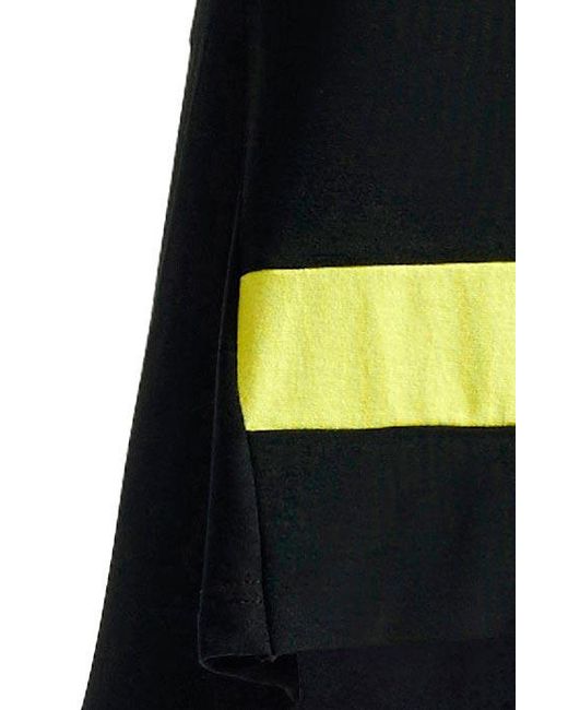 Conquista Black Striped Sleeveless Top