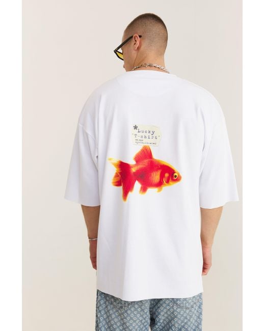 mysimplicated White Oversized T-Shirt With Lucky Fish Design for men