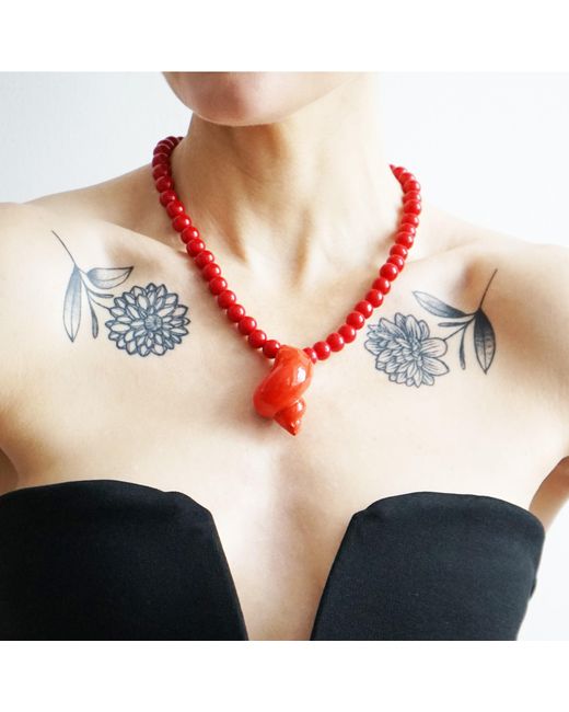 Smilla Brav Red Shell Necklace Sienna