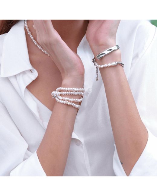 LINYA JEWELLERY Metallic Lara Multi Sand Pearl Bracelet
