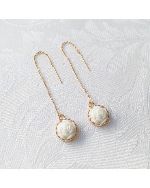 POPORCELAIN Metallic Mini Porcelain Rose With Filled Chain Earrings