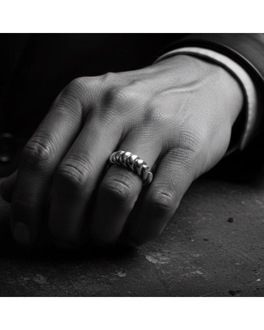 Tg-Jewellery by Tamara Gervasio Metallic Scorpion Ring