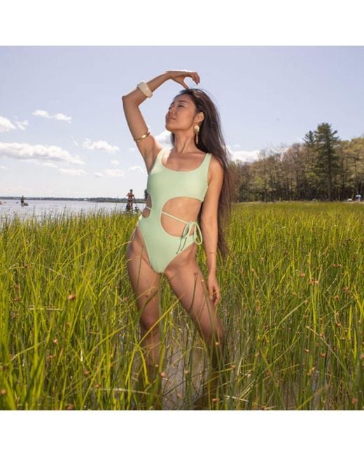 Lessea Green Heat Wave