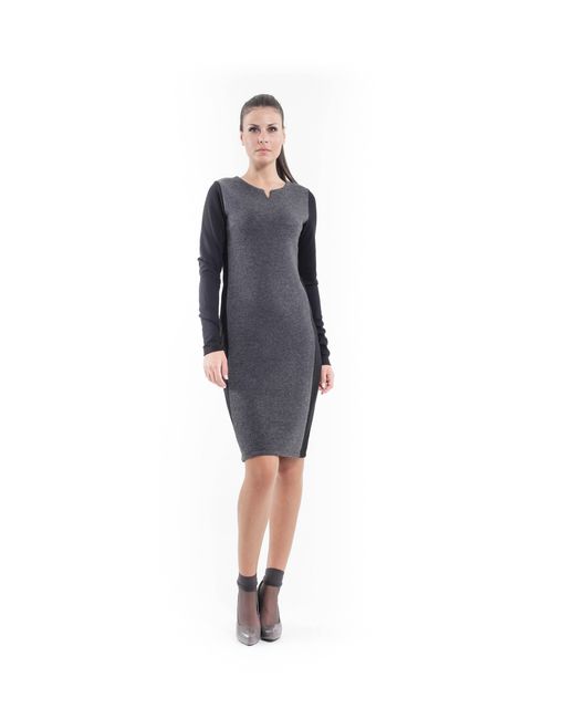 Conquista Black Wool Blend Straight Dress