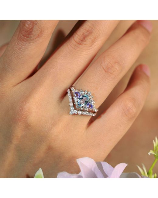 Azura Jewelry New York Metallic Pearl Crest Chevron Band Vermeil