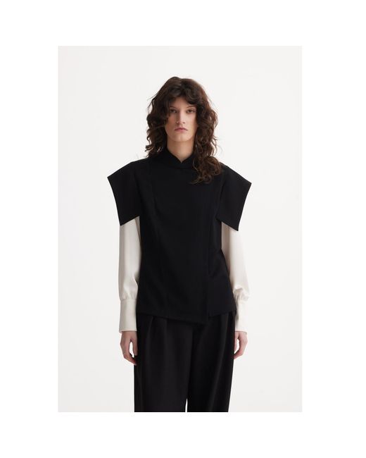 Julia Allert Black Tailored Blazer-Style Blouse With Satin Sleeves