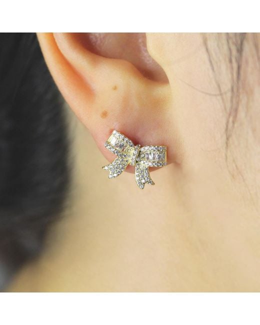 VicStoneNYC Fine Jewelry Metallic Elegant Ribbon Stud Earrings For for men