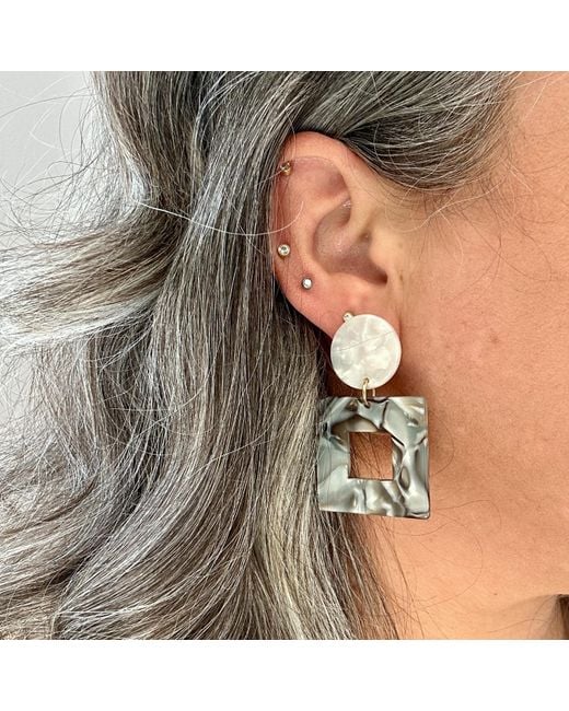 CLOSET REHAB Green Small Open Square Drop Earrings