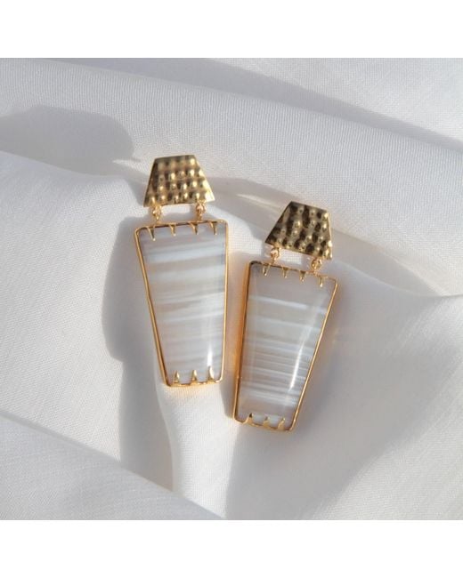 YAA YAA LONDON Metallic White Ivory Determination Gold Gemstone Earrings