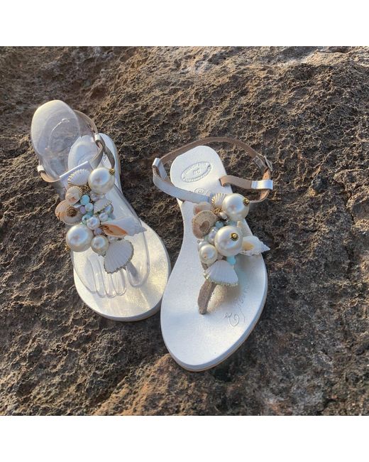 Sibylla Delphica Blue Leather Sandals With Shells
