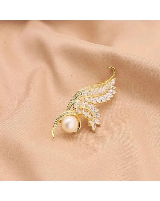 Angel Barocco Metallic Natural Pearl Zircon Wheat Brooch