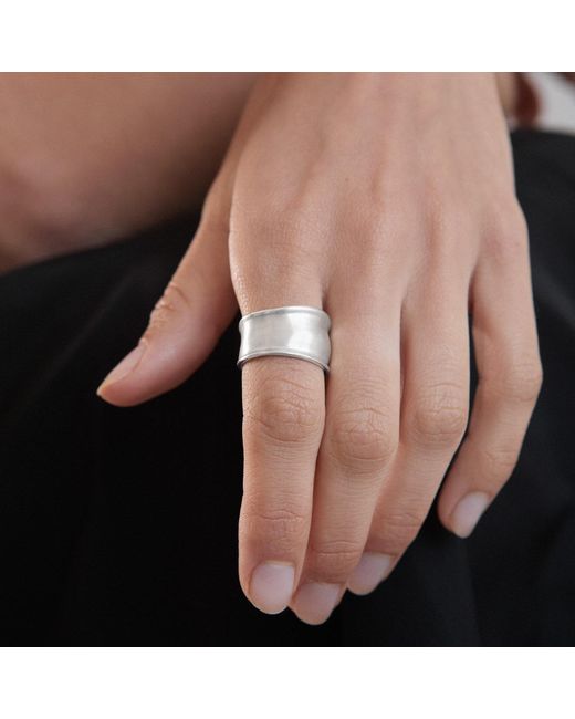Joidart White Plated Ring Cala
