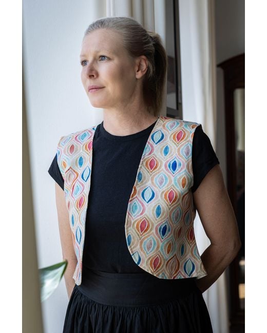 Stovaria White Artful Teardrop Cotton-Linen Vest – Statement Waistcoat