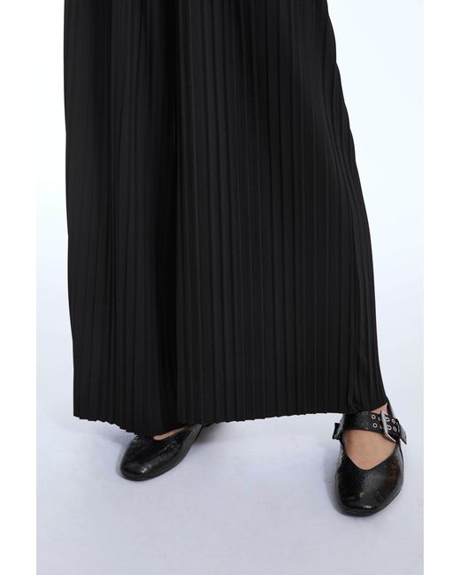 James Lakeland Black Pleated Trousers