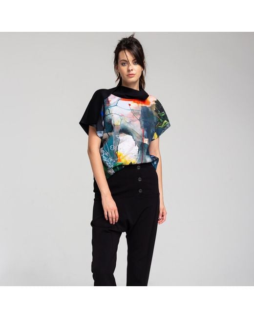 ARTISTA Blue Nelli Forest Top