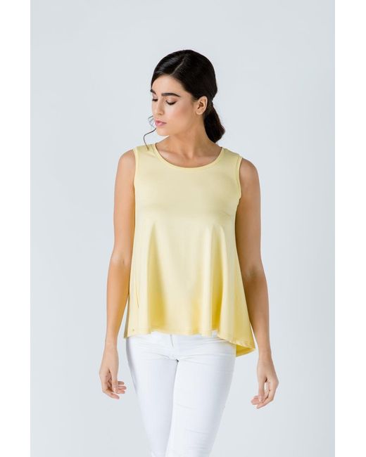 Conquista Yellow Sleeveless Top With Rounded Hemline