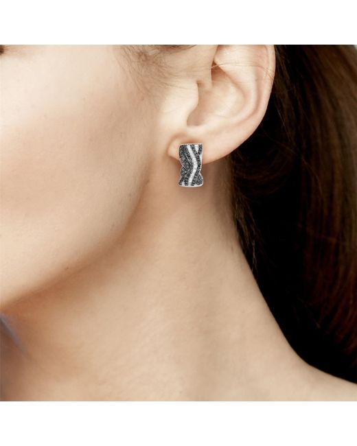 Artisan Metallic Diamond Wave Huggie Earrings