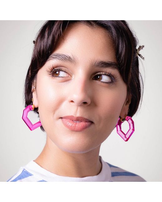 Gold & Honey Pink Heart Gemstone Lucite Hoop Earrings