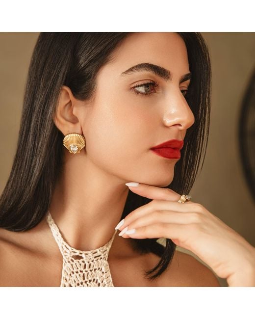 Decolet the label Metallic Seashell Earrings