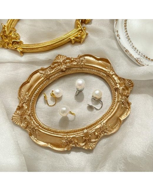 Ninemoo Metallic Lunar Pearl Clips Earrings