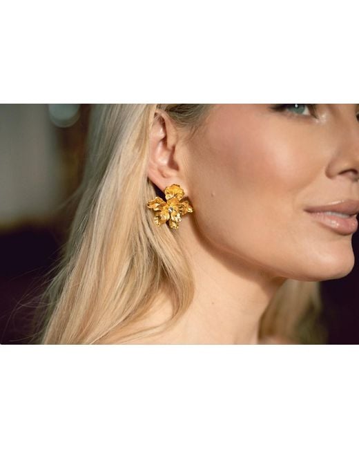 The Pink Reef Metallic Paris Stud
